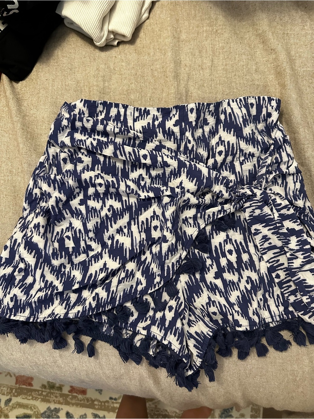 Zara Navy and White Printed Tie-Front Skort with Tassel Trim
